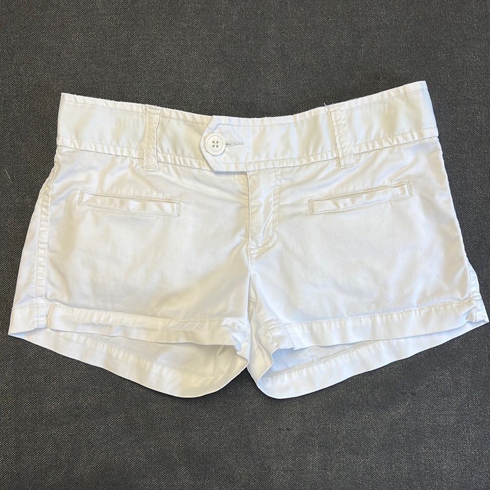 American Eagle stretch shorts - Picture 3 of 16